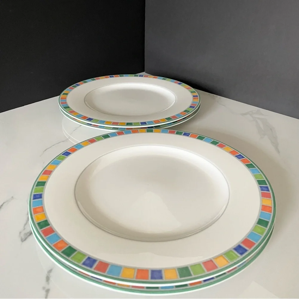 SET of 4 Twist-Alea Dinner Plates by Villeroy & Boch (please read description)